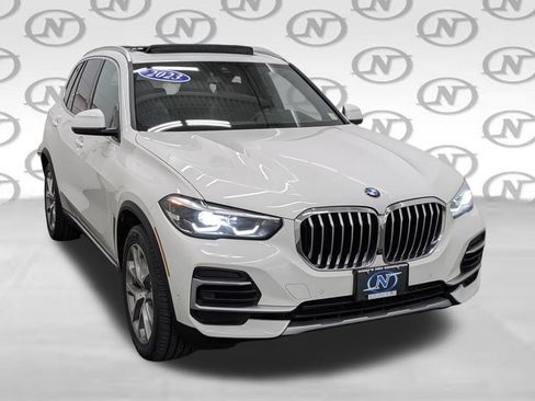 Used 2023 BMW X5 xDrive40i AWD/4WD image 32