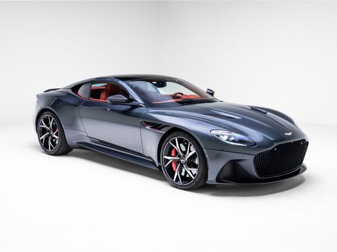 Used 2019 Aston Martin DBS Superleggera image 12