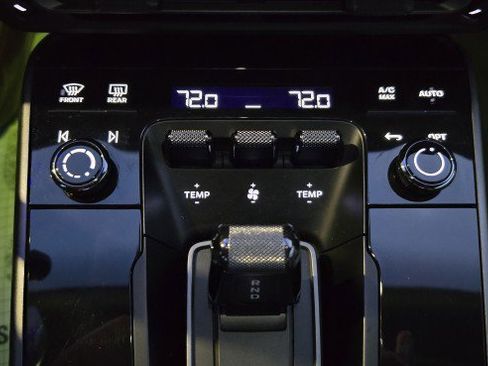 Used 2021 Porsche 911 Targa 4 image 21