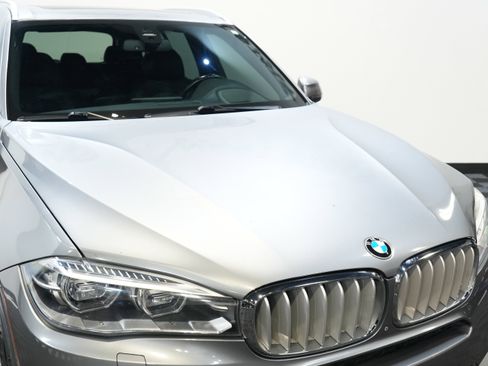 Used 2014 BMW X5 xDrive50i image 12