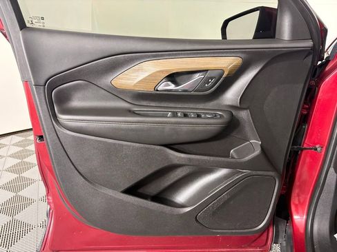 Used 2018 GMC Terrain SLE FWD image 16