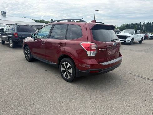 Used 2017 Subaru Forester 2.5i Premium w/ All-Weather Package AWD/4WD image 8