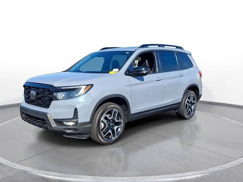Used 2022 Honda Passport Elite image 4