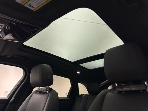 New 2026 Land Rover Range Rover Velar S image 15