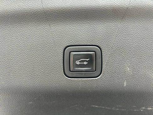 Used 2022 GMC Yukon Denali AWD/4WD image 50