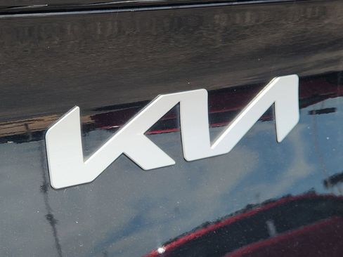 Used 2023 Kia Sportage X-Line w/ X-Line Premium Package AWD/4WD image 12