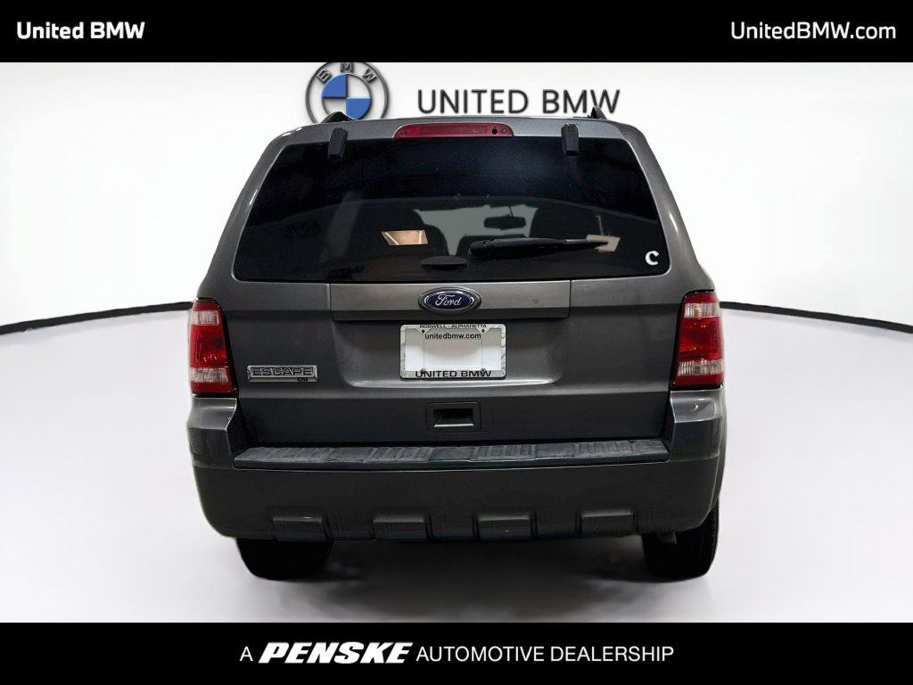 Used 2011 Ford Escape XLT w/ Cargo Pkg FWD image 6