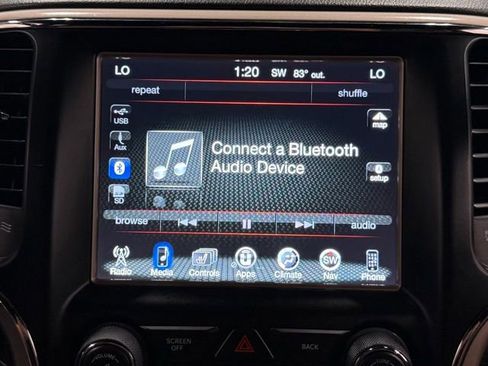 Used 2017 Jeep Grand Cherokee Overland AWD/4WD image 25
