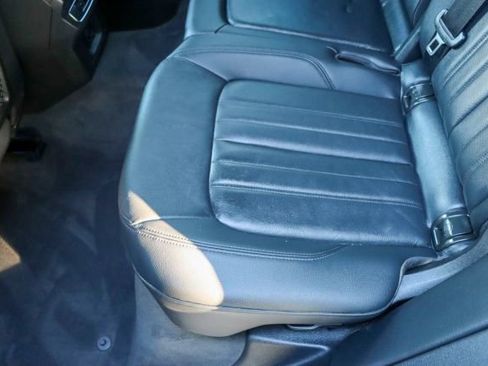 Used 2019 Audi Q5 2.0T Premium w/ Convenience Package image 17