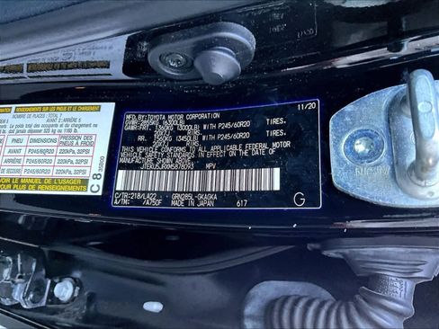 Used 2021 Toyota 4Runner Limited image 37