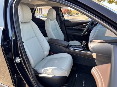 Certified 2025 MAZDA CX-30 2.5 Turbo w/ Premium Package image 25