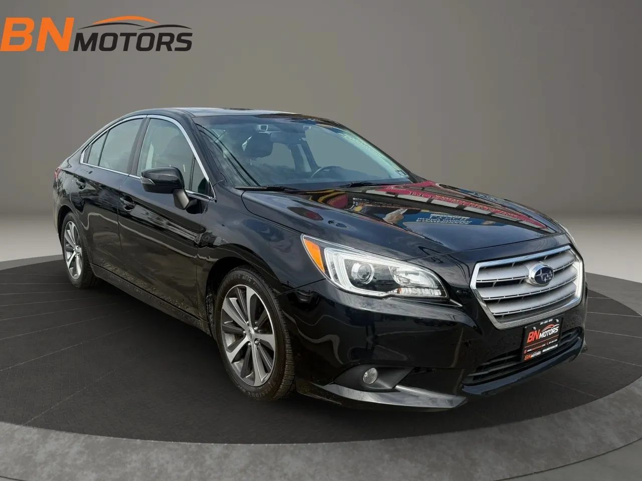 Used 2016 Subaru Legacy 3.6R Limited AWD/4WD image 4