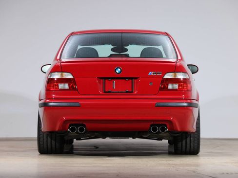 Used 2003 BMW M5 image 6