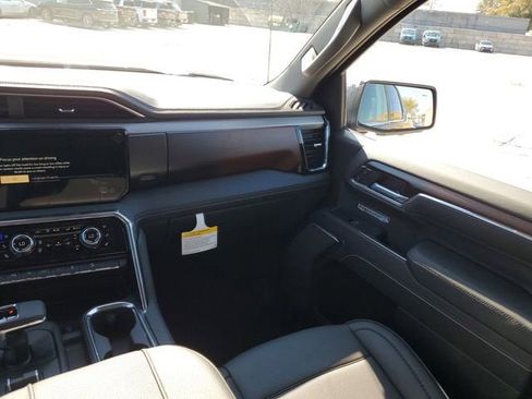 New 2026 GMC Sierra 1500 Denali w/ Denali Reserve Package image 16