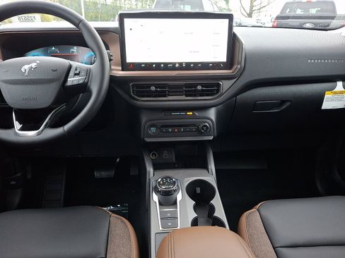 New 2025 Ford Bronco Sport Outer Banks w/ Outer Banks Tech Package+ AWD/4WD image 10
