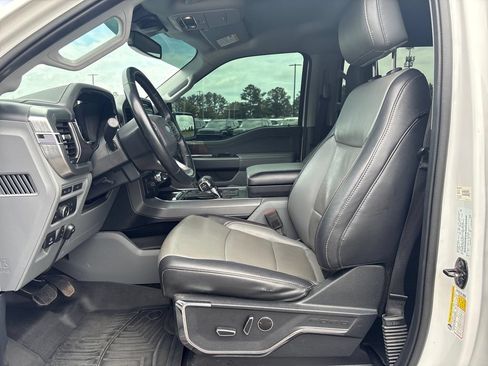 Used 2021 Ford F150 Lariat AWD/4WD image 9