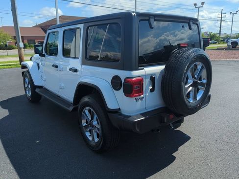 Used 2021 Jeep Wrangler Unlimited Sahara w/ Safety Group AWD/4WD image 6