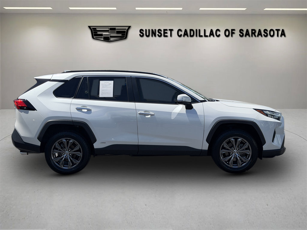 Used 2023 Toyota RAV4 Limited AWD/4WD image 8
