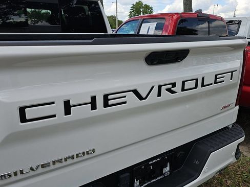 Used 2024 Chevrolet Silverado 1500 RST AWD/4WD image 30