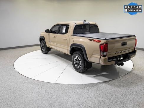 Used 2019 Toyota Tacoma TRD Off-Road image 30