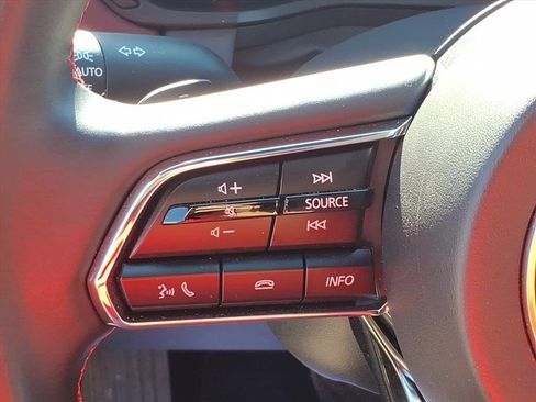 Certified 2025 MAZDA CX-70 Plug-In Hybrid w/ Premium Plus image 18