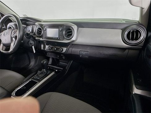 Used 2019 Toyota Tacoma SR5 image 33