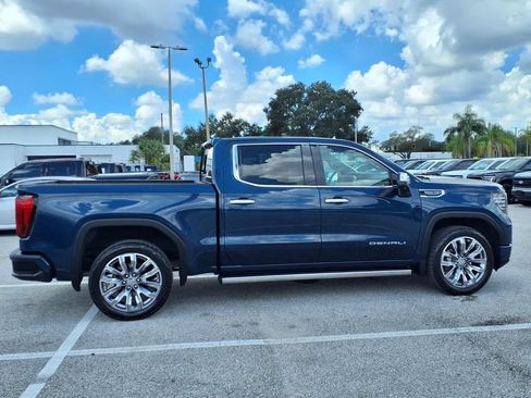 Used 2023 GMC Sierra 1500 Denali w/ Denali Reserve Package AWD/4WD image 8