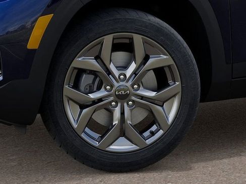 New 2026 Kia Seltos LX image 9