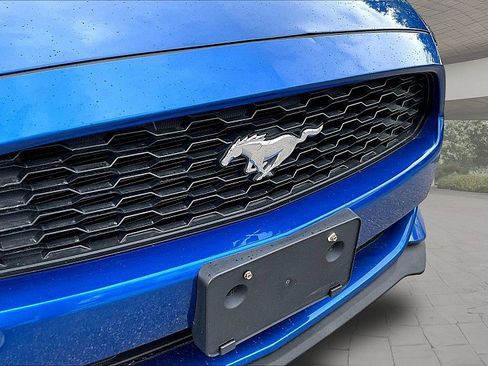 Used 2017 Ford Mustang 2d Fastback V6 image 23