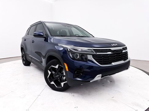 Certified 2024 Kia Seltos EX image 1