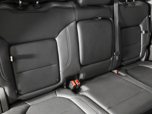 Used 2021 Chevrolet Silverado 1500 RST w/ Redline Edition image 40