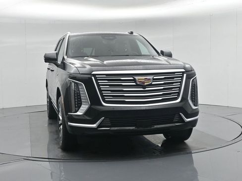 Used 2026 Cadillac Escalade Platinum Luxury image 59