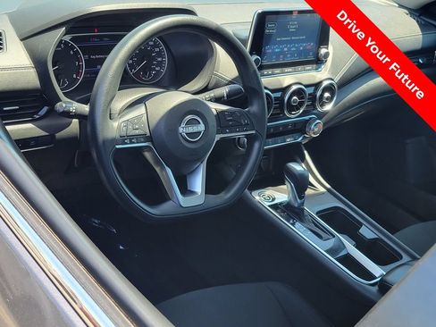 Certified 2024 Nissan Sentra SV FWD image 5