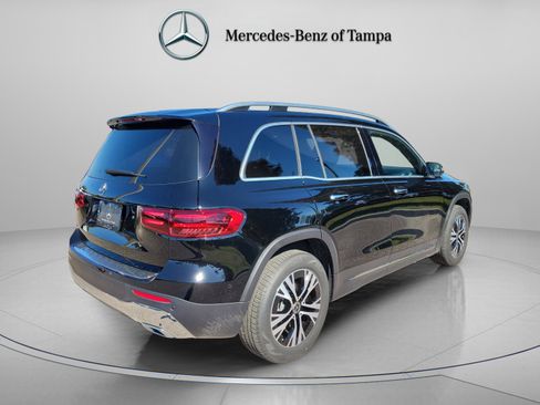 Certified 2025 Mercedes-Benz GLB 250 image 4