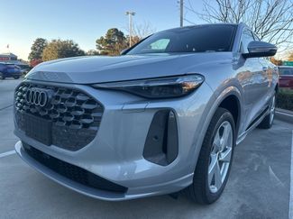 New 2025 Audi Q5 2.0T Premium Plus video 1