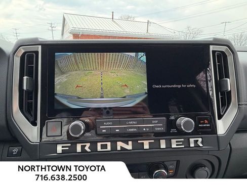 Used 2025 Nissan Frontier SV w/ SV Convenience Package AWD/4WD image 10