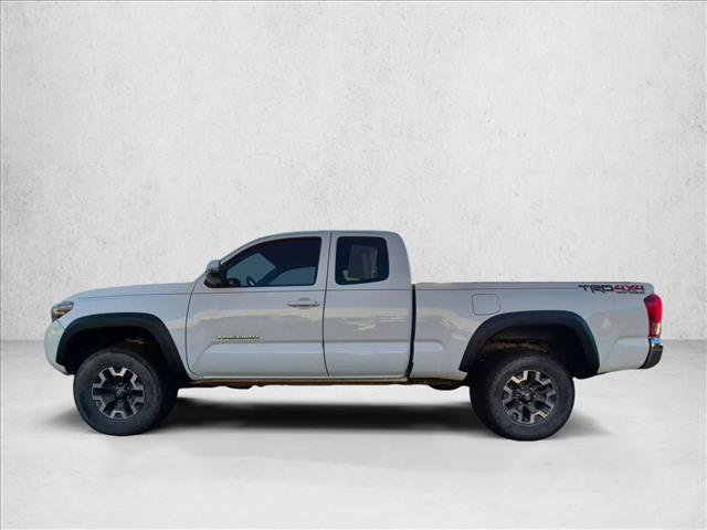 Used 2016 Toyota Tacoma TRD Off-Road w/ Towing Package AWD/4WD image 8