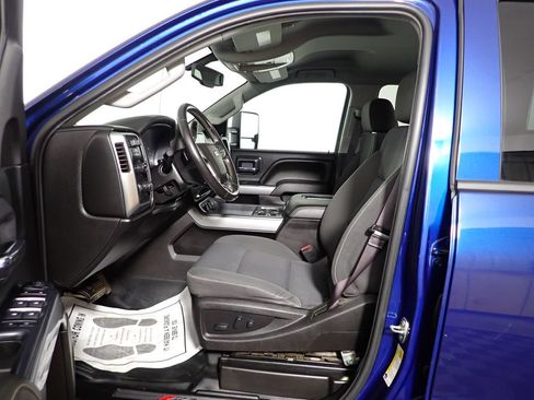 Used 2017 Chevrolet Silverado 2500 LT AWD/4WD image 22