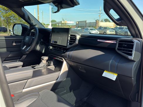 New 2026 Toyota Tundra Platinum image 18