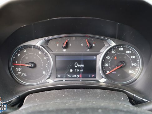 Used 2024 Chevrolet Equinox RS w/ RS Leather Package FWD image 17