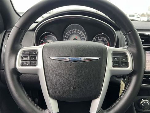 Used 2012 Chrysler 200 Limited image 13