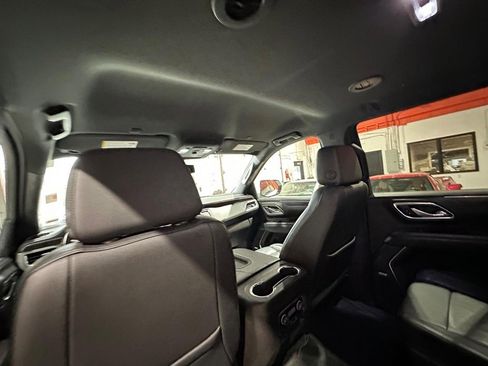 Used 2021 Chevrolet Tahoe Z71 image 14