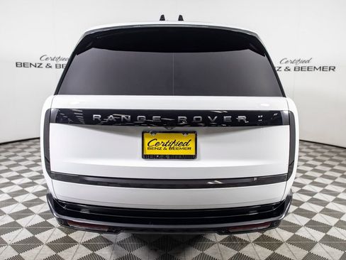 Used 2024 Land Rover Range Rover SE AWD/4WD image 7