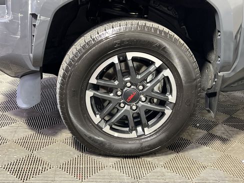 Used 2024 Toyota Tacoma TRD Sport w/ TRD Sport Upgrade Package AWD/4WD image 13