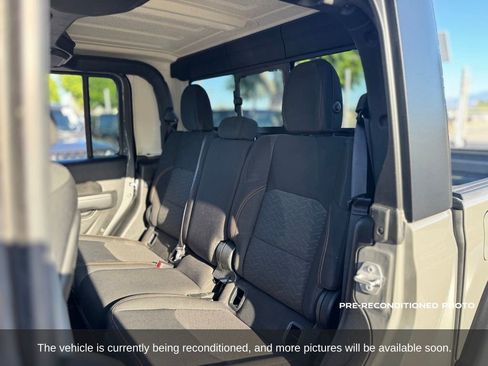 Used 2022 Jeep Gladiator Mojave w/ Cold Weather Group AWD/4WD image 12