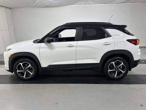Used 2021 Chevrolet TrailBlazer RS w/ Technology Package AWD/4WD image 6
