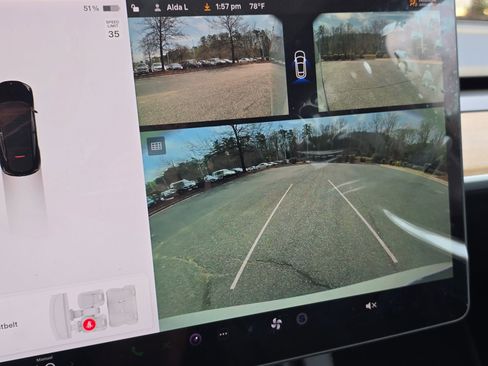 Used 2024 Tesla Model Y Long Range image 22