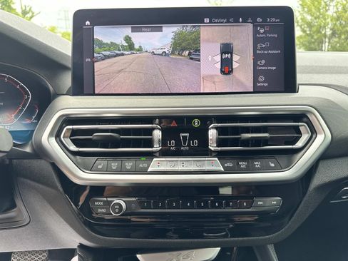 Used 2022 BMW X4 xDrive30i w/ Premium Package 2 AWD/4WD image 25