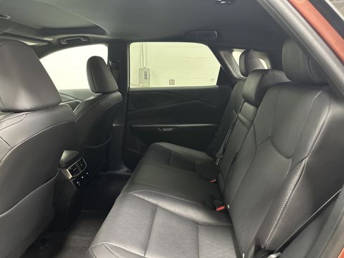 Certified 2024 Lexus RX 350 Premium Plus image 31