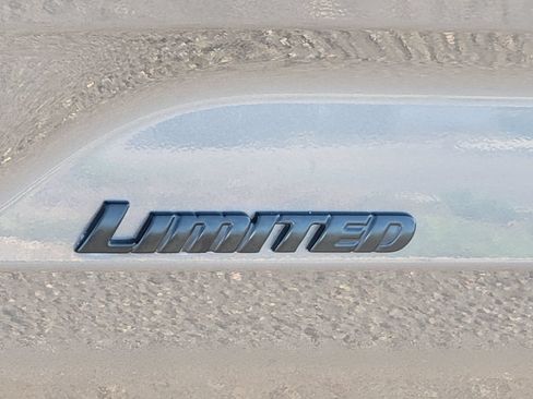 Used 2024 Toyota Sequoia Limited AWD/4WD image 15